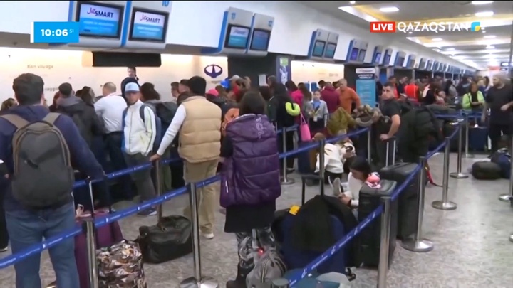 Аргентинаның бірнеше қаласында әуежайдағы жүк тасушылар ереуілге шықты