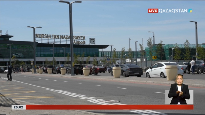 Токиодан ұшқан ұшақ астанаға шұғыл қонған