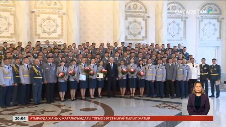 Президент күштік құрылым қызметкерлерін марапаттады