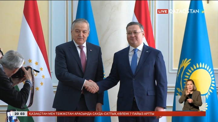 Тәжікстан министрі еліміздің Сыртқы істер министрі Мұрат Нұртілеумен кездесті