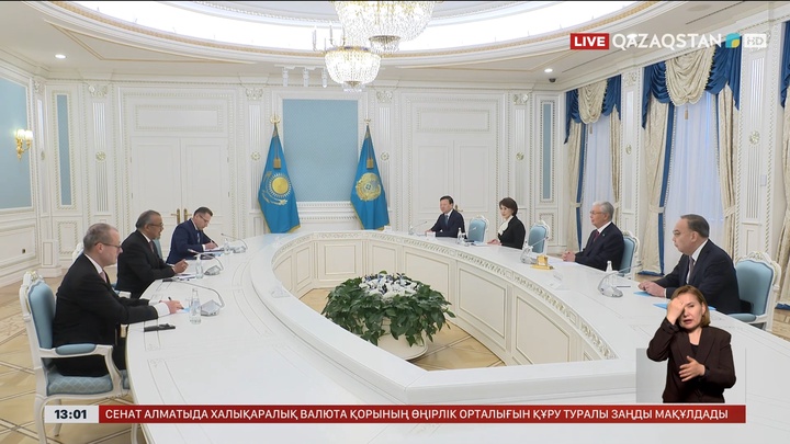 Президент ДДСҰ бас директорымен кездесті