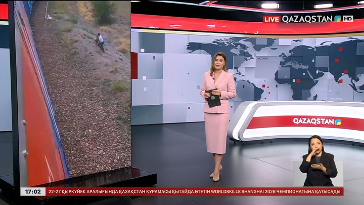 Жетісу облысында машинист бүлдіршінді аман алып қалды