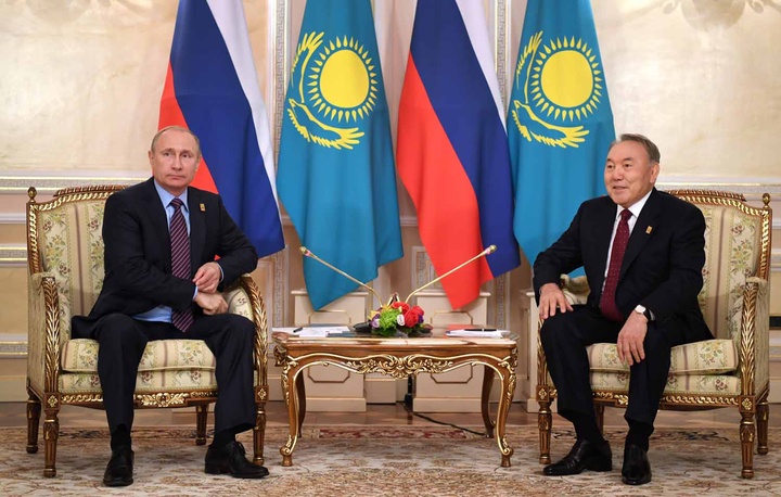 Елбасы Н.Назарбаев Ресей Федерациясының Президенті Владимир Путинмен кездесті