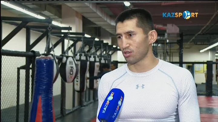 «Kazsport»: Әлем чемпионы Арман Оспанов ашық жаттығу өткізді (ВИДЕО)