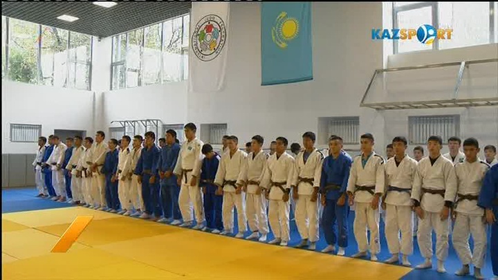 «Kazsport»: Жапониядан келген мамандар жас дзюдошыларға семинар өткізуде (ВИДЕО)