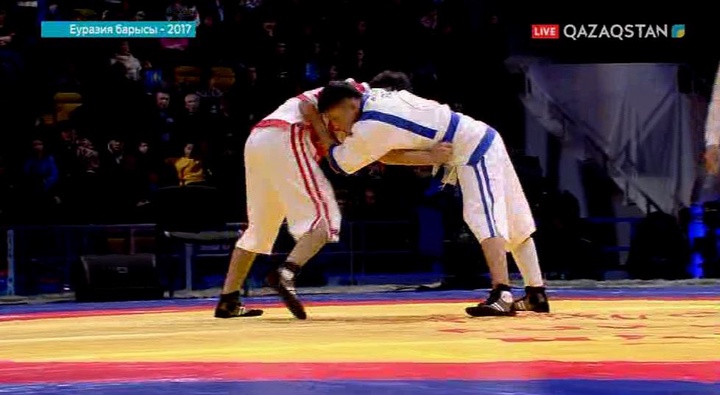 «Еуразия барысы». Бақдәулет Сәбитов-Миагмардорж Бадгерел жұбында моңғолиялық палуан жеңді