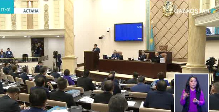 БАҚ туралы заңға түзетулер  қабылданды