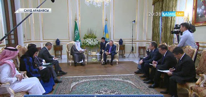 Елбасы Эр-Риядта Ислам ынтымақтастығы ұйымының бас хатшысы Ияд ибн Әмин Маданимен кездесті