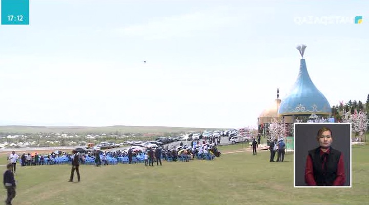 Кәсіподақтар федерациясы Қазығұрт тауының баурайында Наурыз мерекесін тойлады