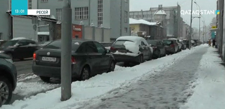 Екатеринбург қаласына қар жауды