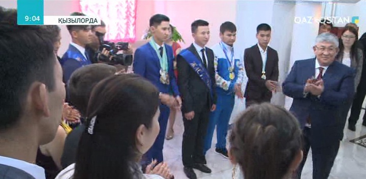 Қызылорда облысында дәрігерлерге құрмет көрсетілді