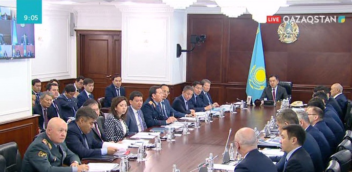 Үкіметте апатқа ұшыраған жолаушылар пойызына қатысты құрылған комиссия жұмысының алғашқы қорытындылары тыңдалды
