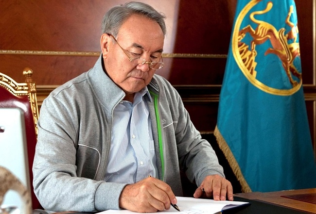 «Егемен Қазақстан» Елбасы кітабының жаңа бөлімдерін жариялады
