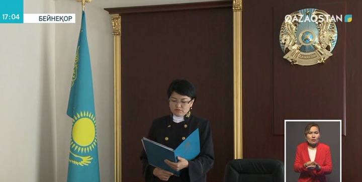 Шетелдегі ұлы Өскемендегі әкесін сотқа берді