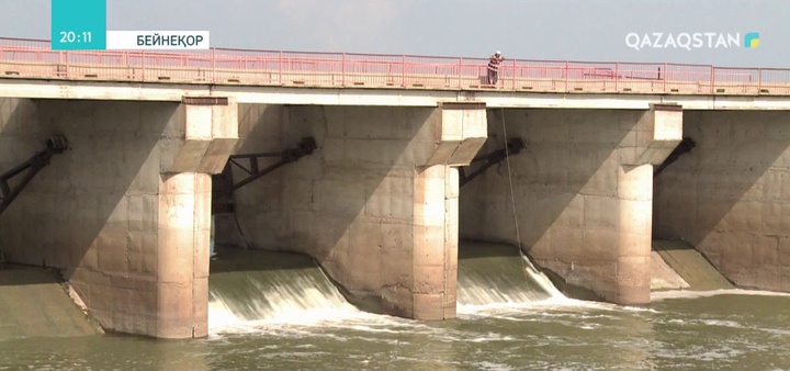 Астанада 43 жастағы әйел мен оның екі қызы кілем жуамын деп суға батып кеткен
