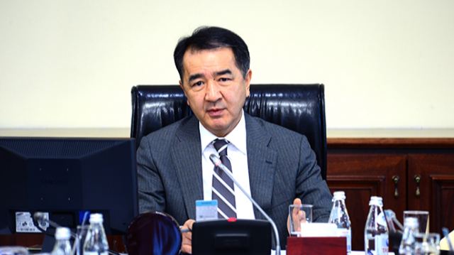 ҚР Премьер-Министрі Бақытжан Сағынтаев педиатрия факультеттерін қайта ашуды тапсырды