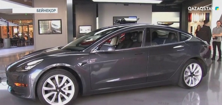 Илон Маск алаяқтыққа барды деген күдікке ілікті