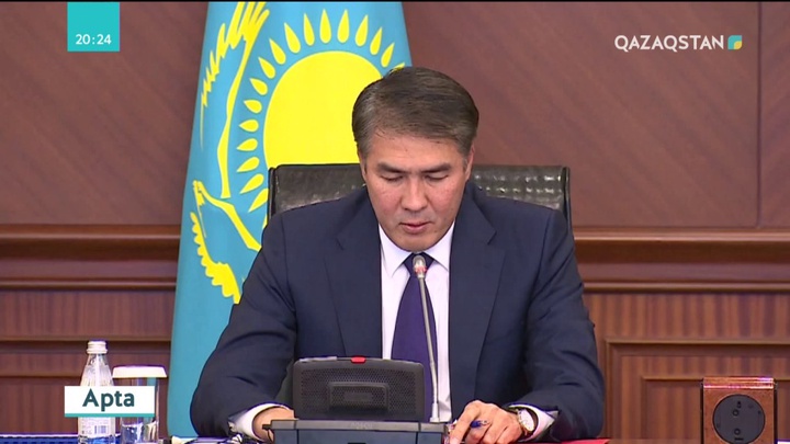 Бірінші қаңтардан бастап ең төменгі жалақы  42 500 теңгеге дейін көтеріледі