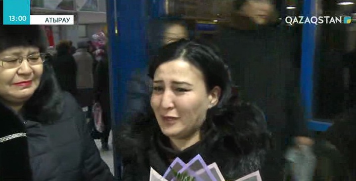 Із-түзсіз жоғалып кеткен атыраулық тұрғын араға 19 жыл салып туған жеріне оралды