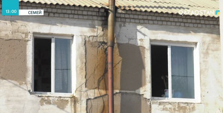 Семейде екі бала иіс тиіп қайтыс болды