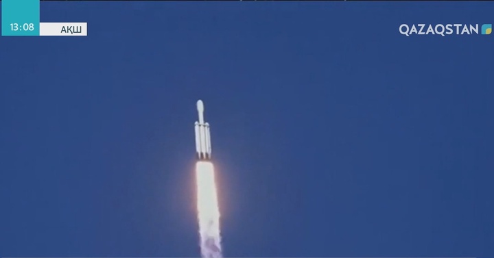 SpaceX компаниясы алғаш рет әлемдегі ең қуатты коммерциялық зымыранды ұшырды