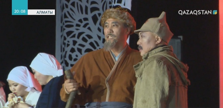 Оңтүстік Корея президенті Алматыдағы Мемлекеттік академиялық корей музыкалық комедия театрында болды