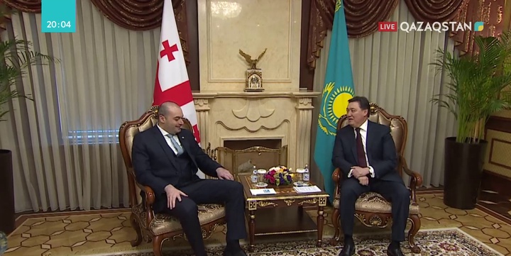 Асқар Мамин Грузияның премьер-министрі Мамука Бахтадземен кездесті
