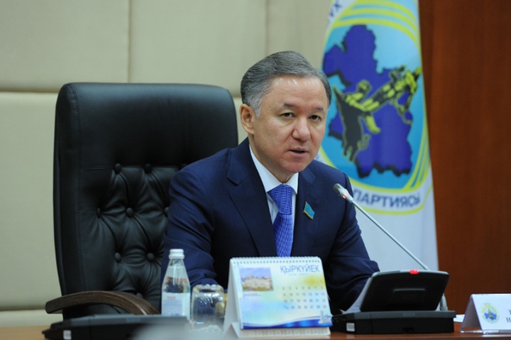 Н. Нығматулин VI шақырылған Парламент Мәжілісінің төрағасы болып сайланды 