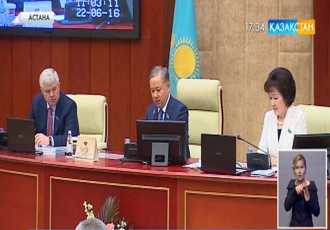 Нұрлан Нығматуллин Мәжіліс төрағасы болып сайланды 