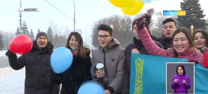 Мәскеуде оқып жатқан студенттер мен магистранттар Тәуелсіздіктің 25 жылдық мерейтойымен құттықтады