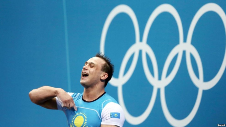 Халықаралық ауыр атлетика федерациясы Қазақстан құрамасын екі Олимпиада жолдамасынан айырды