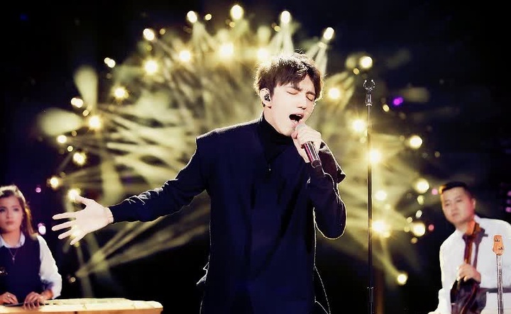 Димаш Құдайберген «Singer» байқауының сегізінші кезеңінде бесінші орынды қанағат тұтты