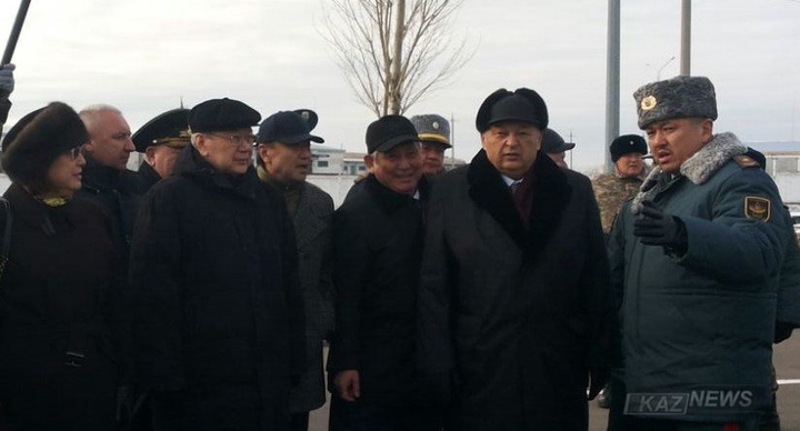 Сарбаздар генералға құрмет көрсетті