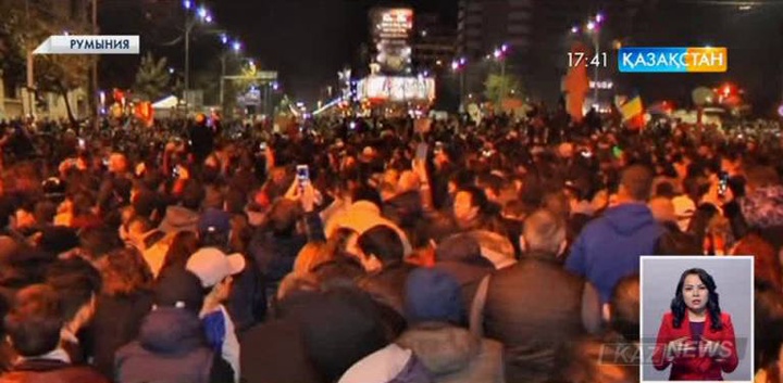 Румынияда 50 мыңдай адам үкіметке қарсы шеруге шықты