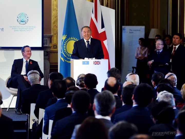Елбасы Нұрсұлтан Назарбаев Ұлыбританияға мемлекеттік сапармен барды