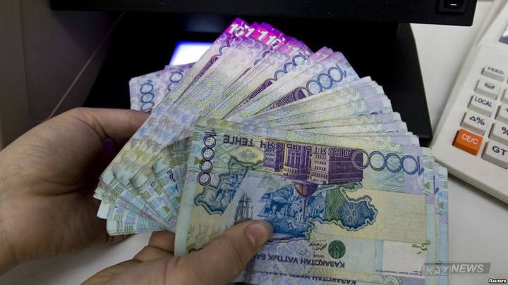 Жалған ақша жасағандар жазасын алды