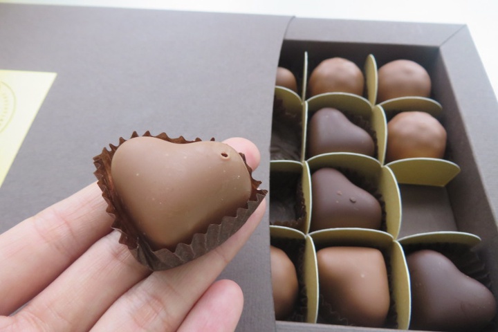 Ақтөбеде жент қосылған шоколад - бренд конфет шыға бастады