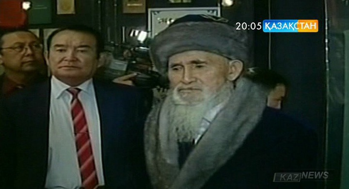 Қазақстанның халық ақыны Әлімқұл Жамбылов өмірден озды