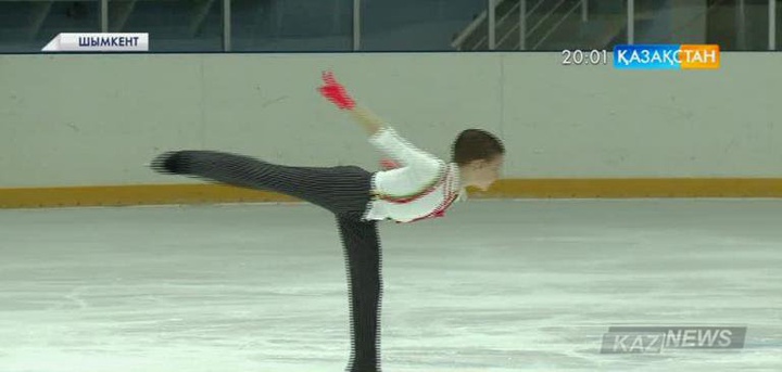 Шымкентте конькимен мәнерлеп сырғанаудан жасөспірімдер мен қыздар арасында ел чемпионаты басталды