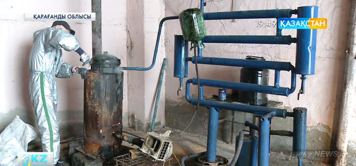 Серік Дүйсенұлы тұрмыстық қатты қалдықтарды қайта өңдеп, бензин алуға болатын қондырғы ойлап тапты