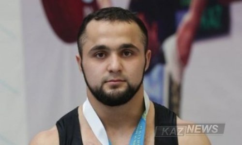 Ауыр атлетика. ӘЧ-2015. Нижат Рахимов алтын медаль алды (ВИДЕО)