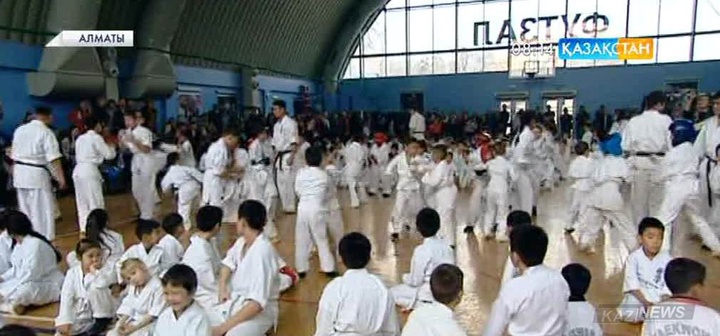 Алматыда каратэге әуес жастар саны артып келеді