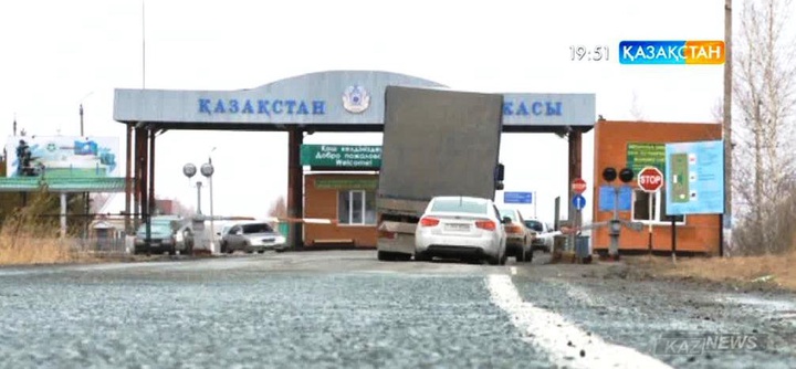 Ресейдің кеден бекеттерінде тұрған қазақстандық көліктер тексеру пунктеріне жіберілді