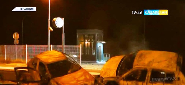 Францияда Жаңа жыл түні 804 көлікке қасақана өрт қойылды