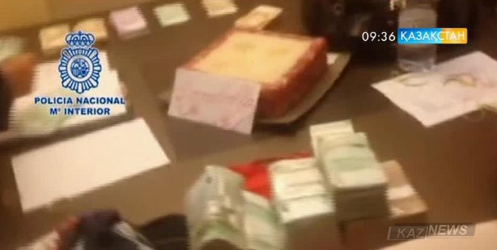 Испания полициясы контрабандашылардан 3 тонна кокаин тәркіледі