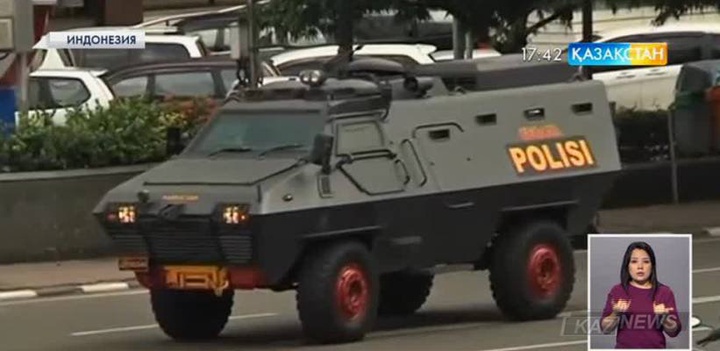 Индонезия астанасы Джакарта орталығында бірнеше жарылыс болып, 6 адам қаза тапты