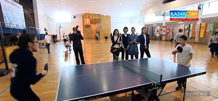 Алматыдағы халықаралық «Мирас» мектебінде мүмкіндігі шектеулі оқушыларға арналған параойындар өтті