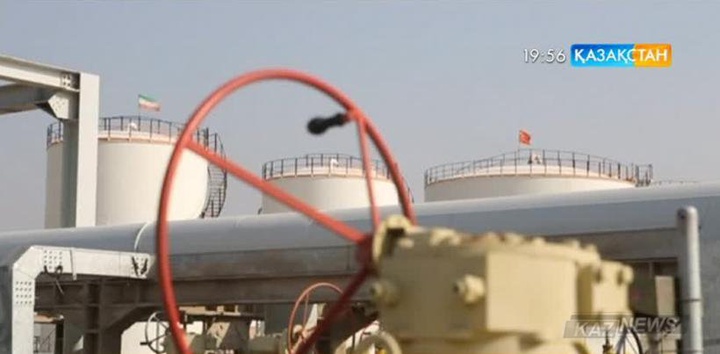 Мұнай бағасының түсуі қор нарығына кері әсер етті