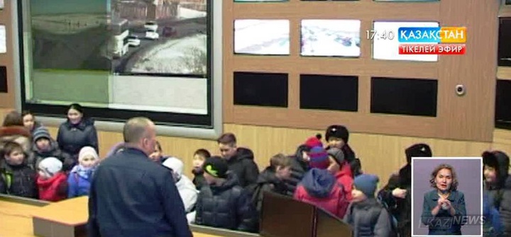 Қостанайлық полицейлер мектеп оқушыларын өз жұмыс орындарымен таныстырды