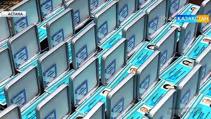 VI шақырылым депутаттары тіркелді